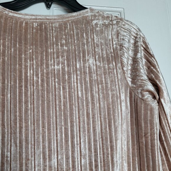 WUKO Gals Velvet ribbed dress Size M - Picture 4 of 5